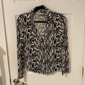 Zara Black and White Button Up Patterned Top Size L